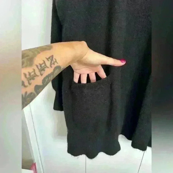 Forever 21 long sleeve cardigan sweater - Picture 4 of 5